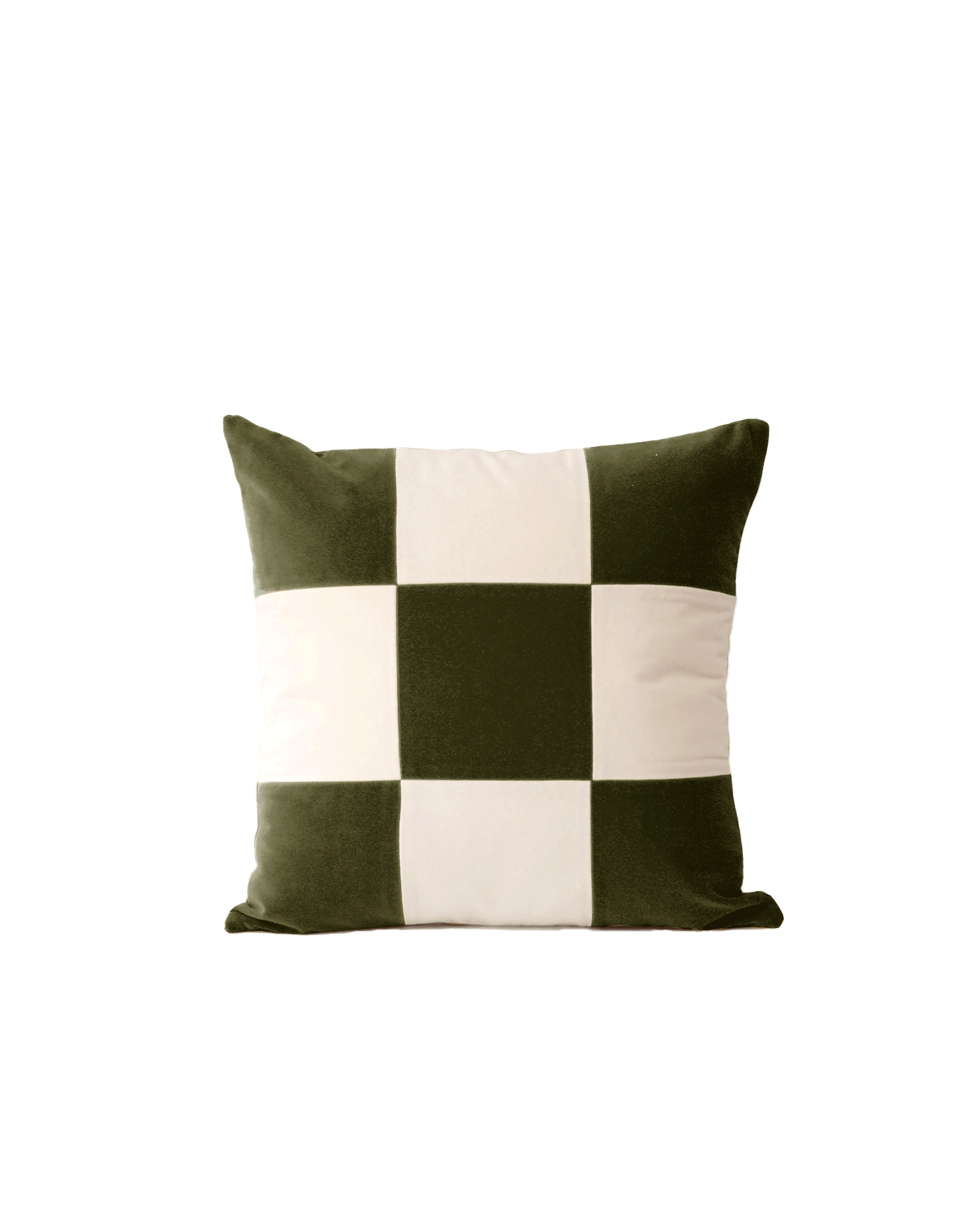 OPALA Home Talismans makes handmade luxury velvet cushions for an exclusive home decor, made in Portugal with premium cotton velvet. Meet Opala custom-made cushions, unique and luxurious home decor accessories.
