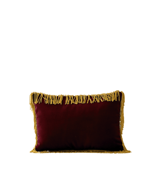 OPALA Home Talismans makes handmade luxury velvet cushions for an exclusive home decor, made in Portugal with premium cotton velvet. Meet Opala custom-made cushions, unique and luxurious home decor accessories.