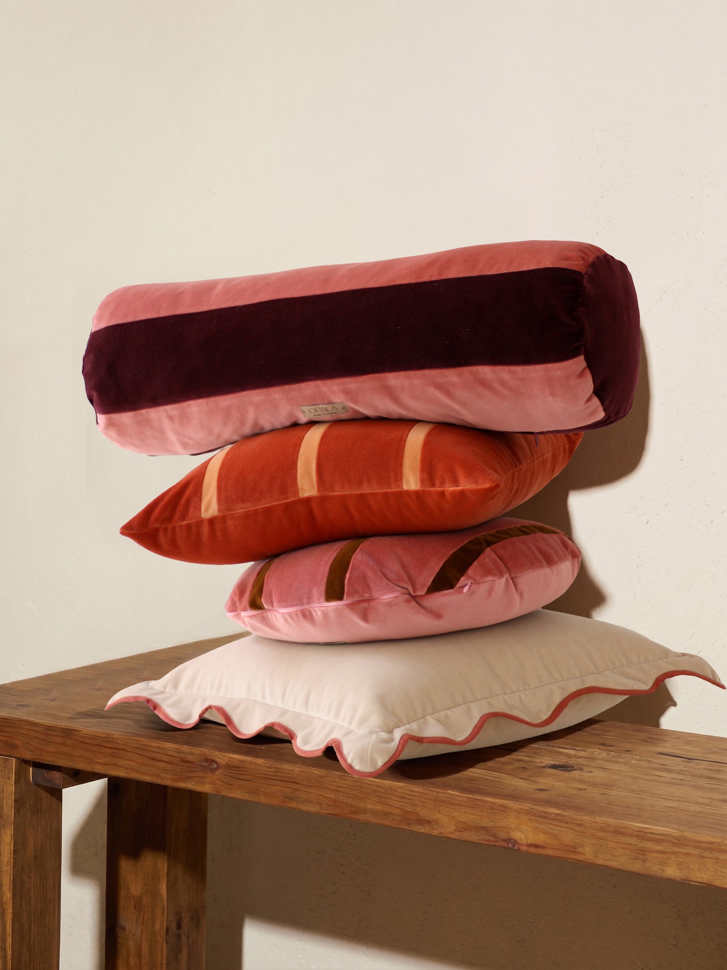 OPALA Home Talismans makes handmade luxury velvet cushions for an exclusive home decor, made in Portugal with premium cotton velvet. Meet Opala custom-made cushions, unique and luxurious home decor accessories.